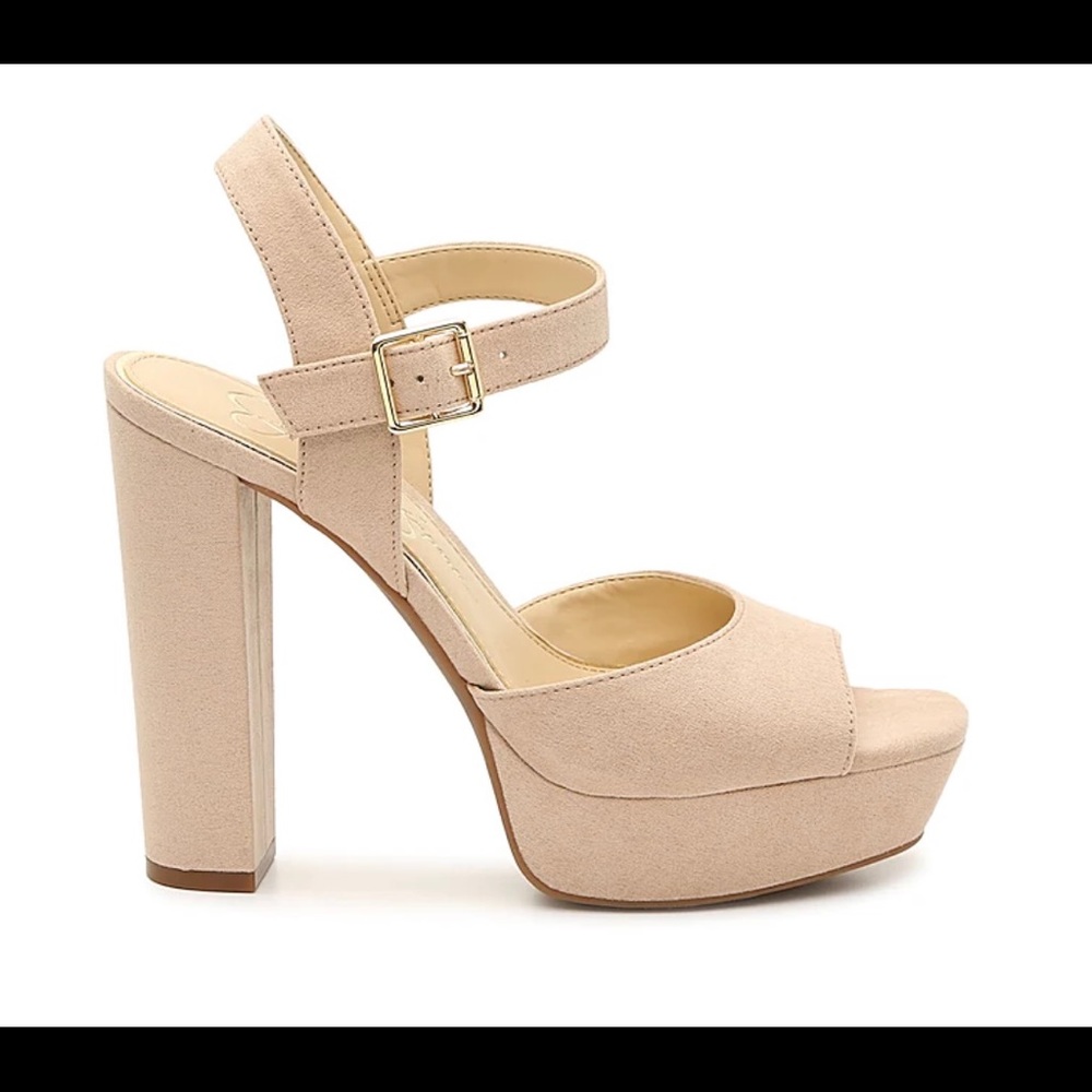 Cute Jessica Simpson Nude Heels